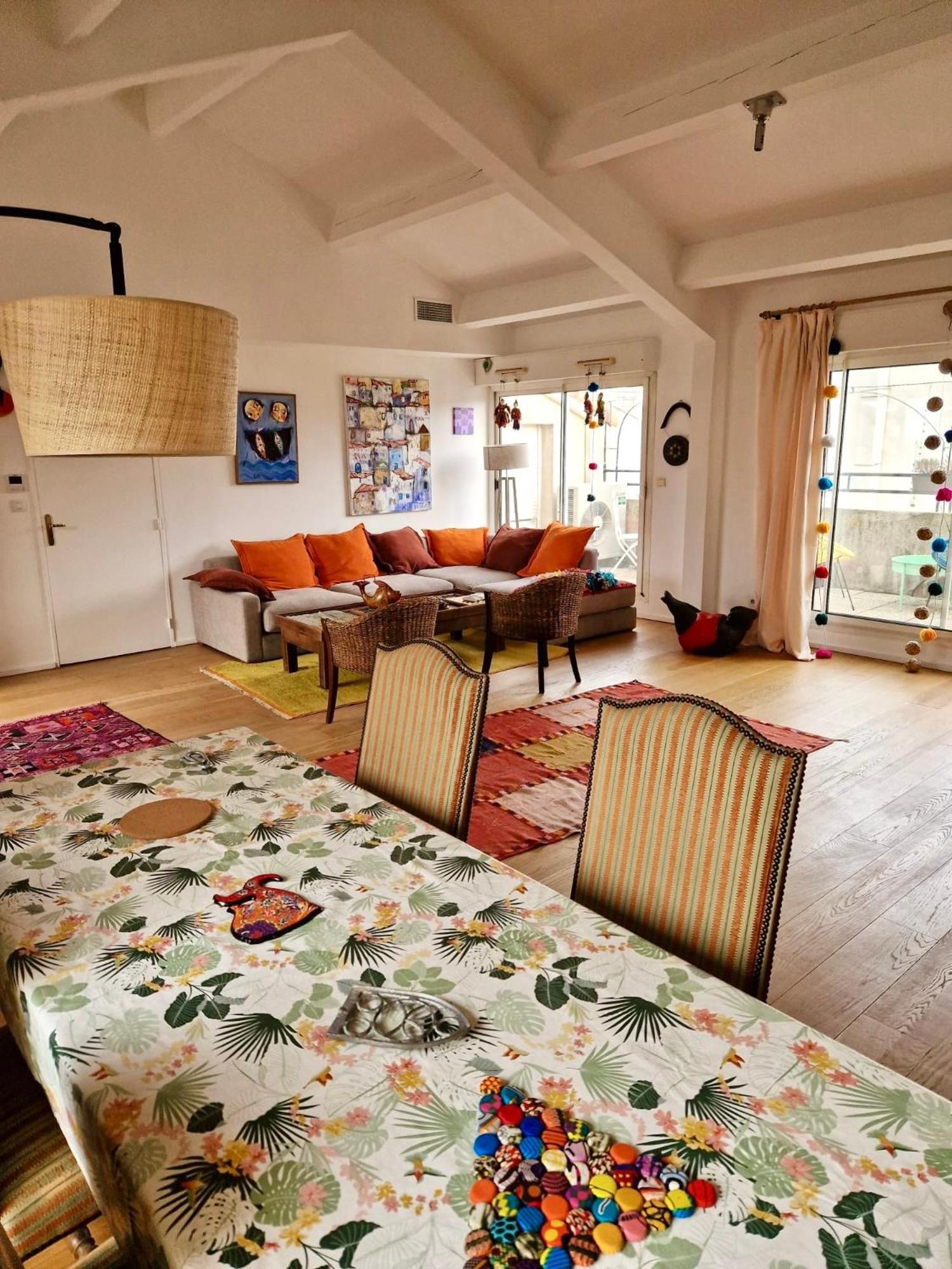 Prado Spacious And Sunny Loft In Марсилия Екстериор снимка