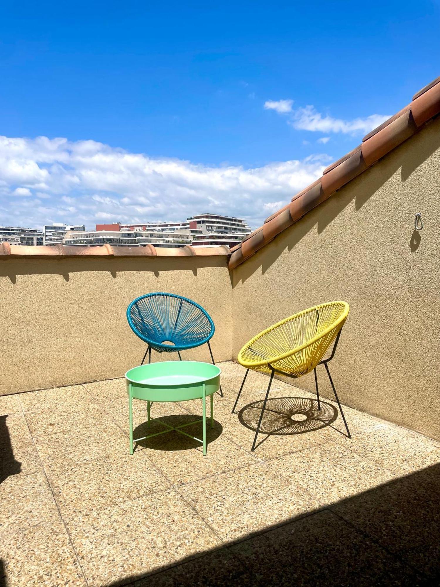 Prado Spacious And Sunny Loft In Марсилия Екстериор снимка