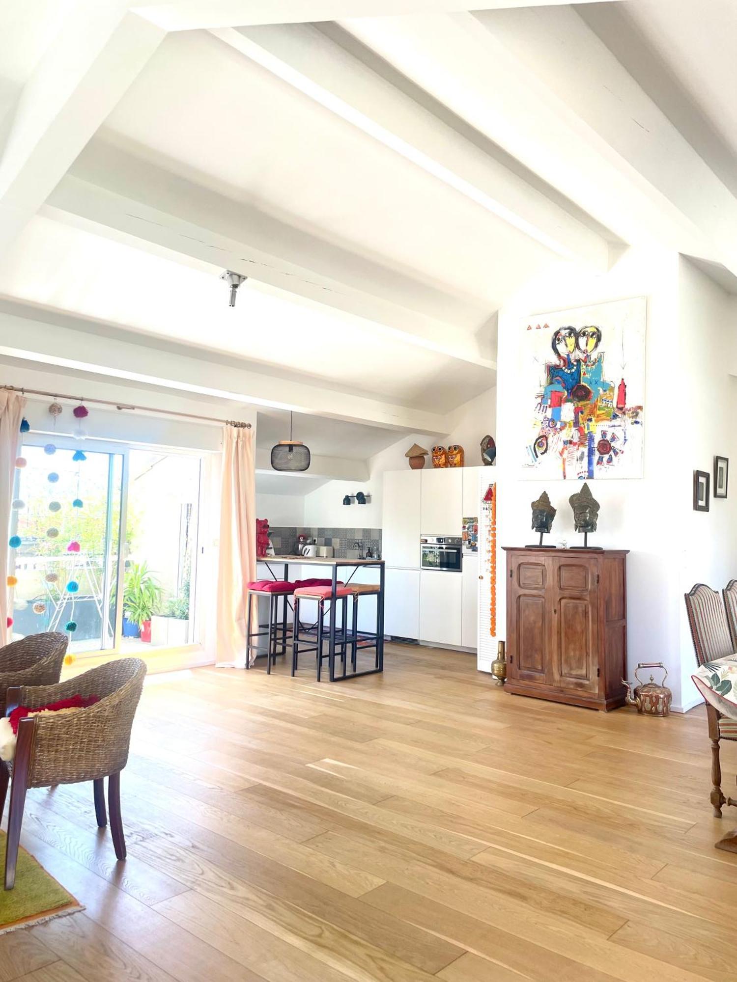Prado Spacious And Sunny Loft In Марсилия Екстериор снимка