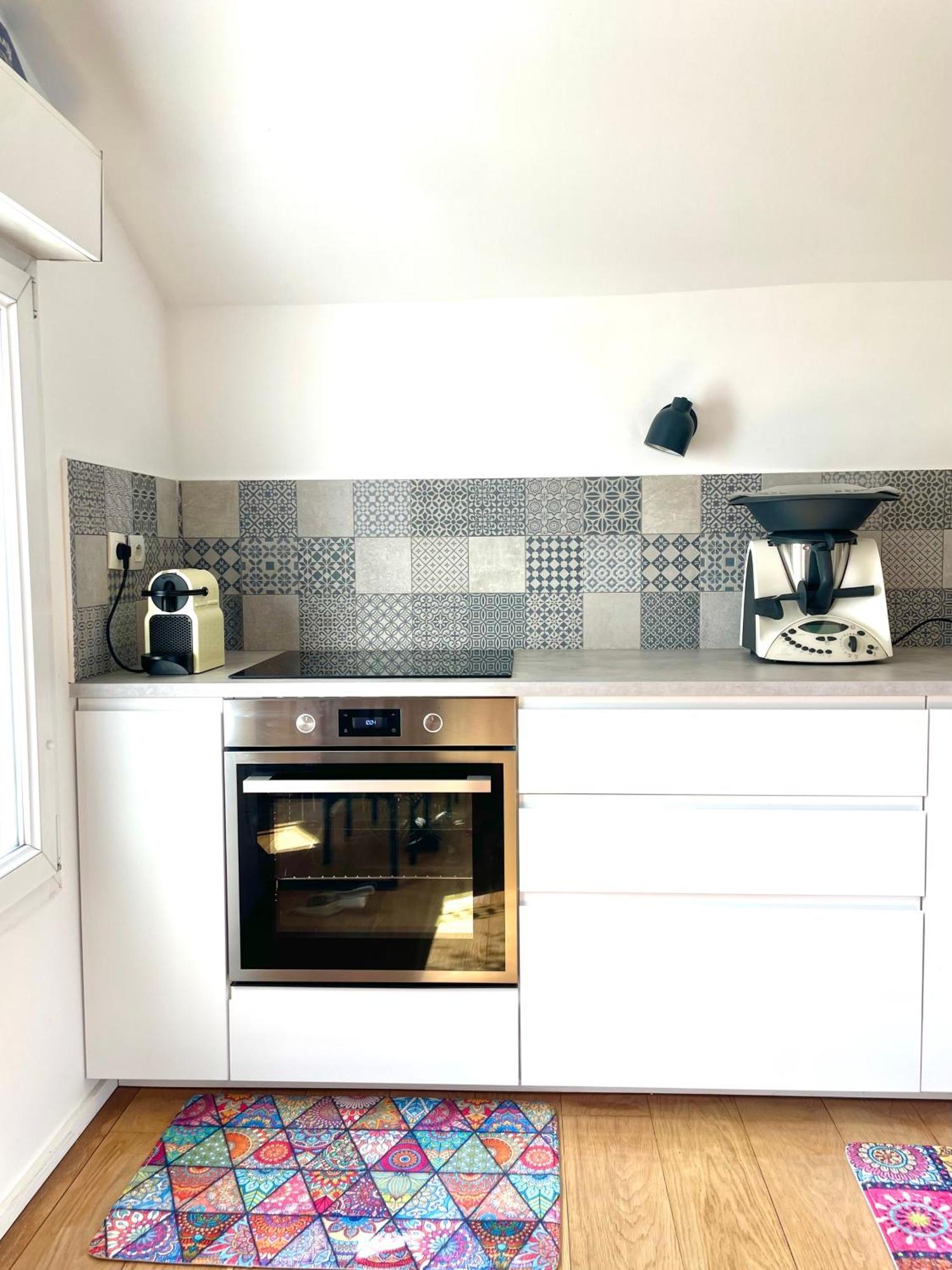 Prado Spacious And Sunny Loft In Марсилия Екстериор снимка